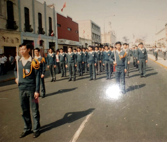 Colegio Peruano Chino Diez de Octubre - Vitrina de Fotos