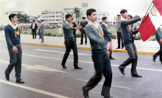 Ultimo desfile en la Plaza de la Bandera (1987)