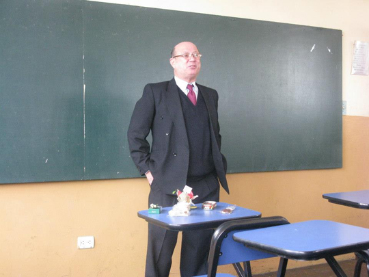 Colegio Peruano Chino Diez de Octubre